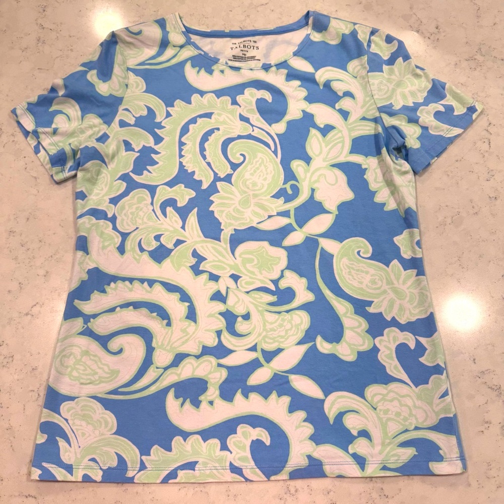 The Talbots Tee Sz Med Petite Paisley Print Cotton Blend Mint Cornflower Blue